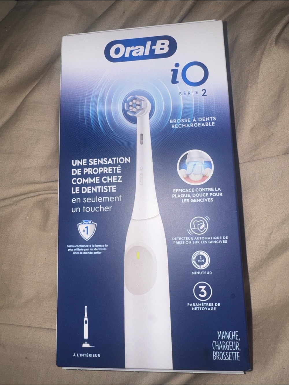 Oral-B iO Series 2 Electric Toothbrush - White & Blue Packaging